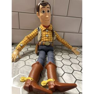 Vintage Disney Pixar Toy Story Pull String Talking Woody 16" Works‎
